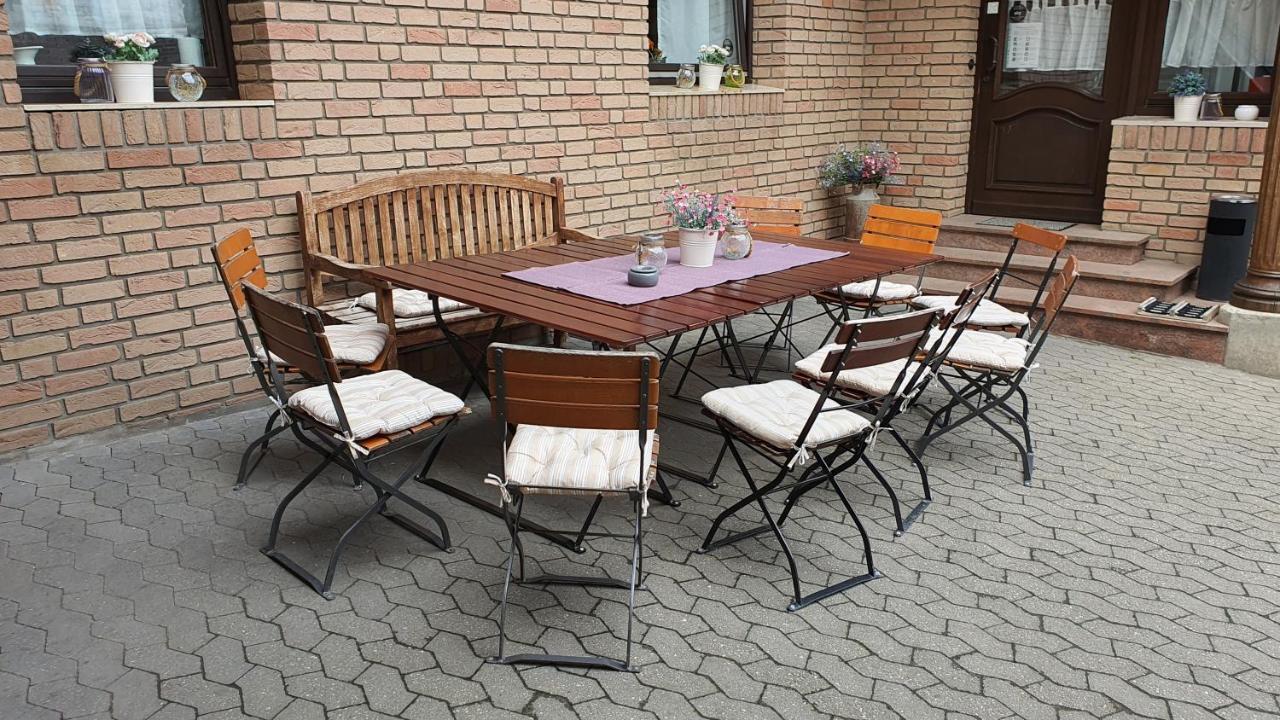 Friendly Home - Klinkerhof Bornheim  Εξωτερικό φωτογραφία